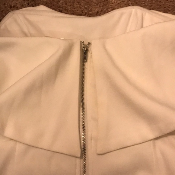 Ivory Strapless Ruffle Dress - Picture 4 of 4